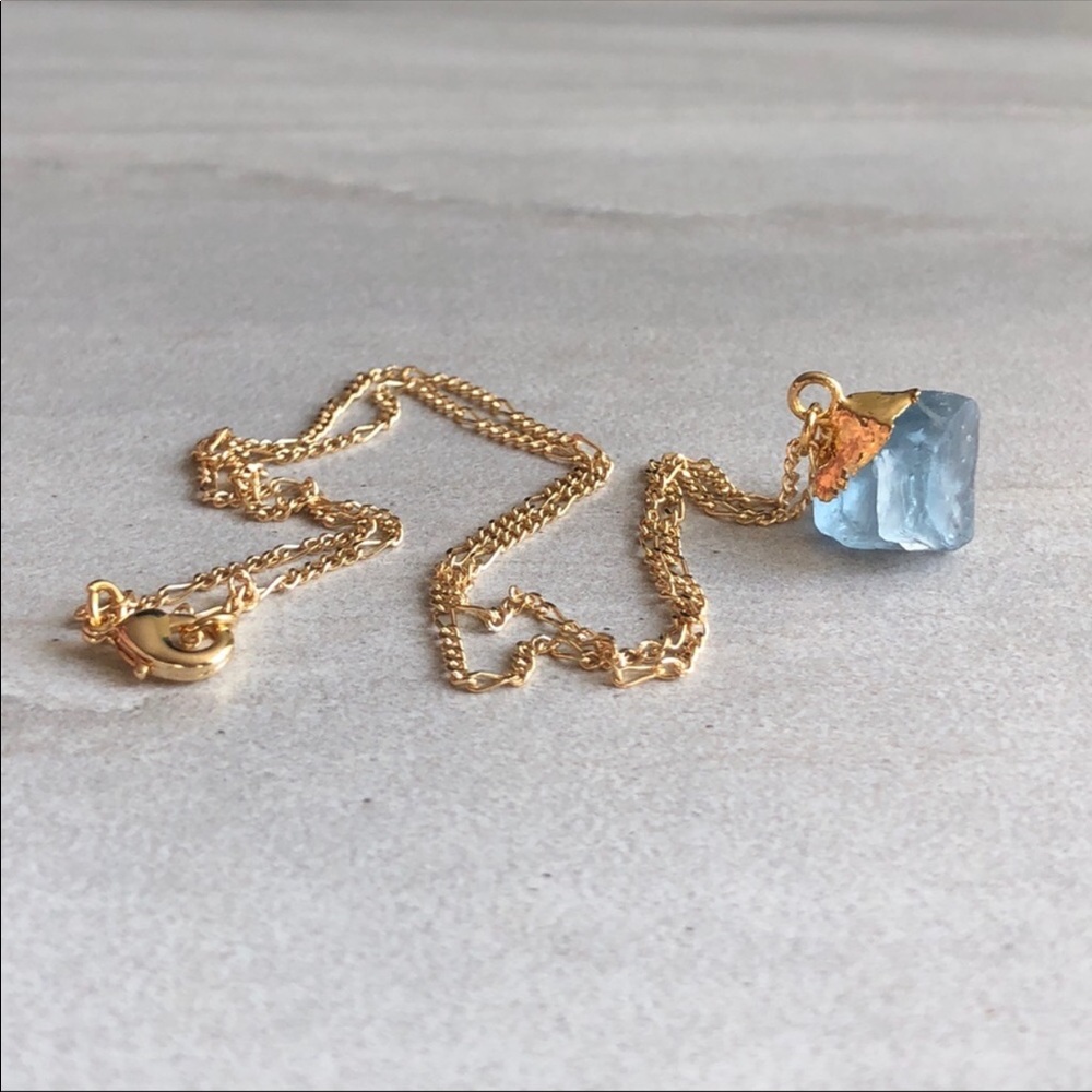 ➖𝐿𝑎𝑠𝑡 𝐶ℎ𝑎𝑛𝑐𝑒➖Raw Fluorite 14k Necklace - Picture 3 of 5